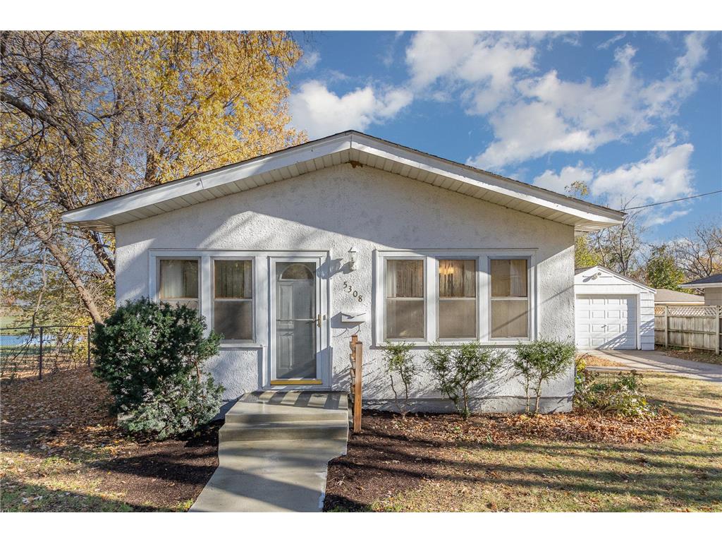 5308 Vincent Avenue N Brooklyn Center MN 55430 6702498 image1