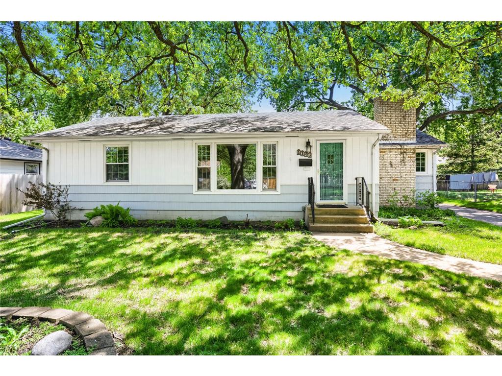 5309 Bernard Avenue N Crystal MN 55429 7078327 image1