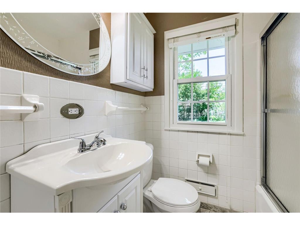 5309 Bernard Avenue N Crystal MN 55429 7078327 image21