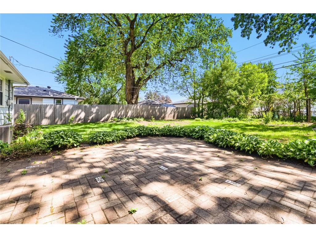 5309 Bernard Avenue N Crystal MN 55429 7078327 image5