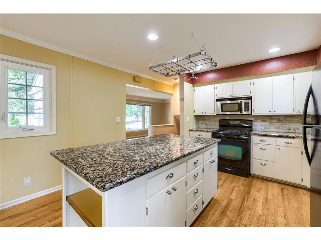 5309 Bernard Avenue N Crystal MN 55429 7078327 image9