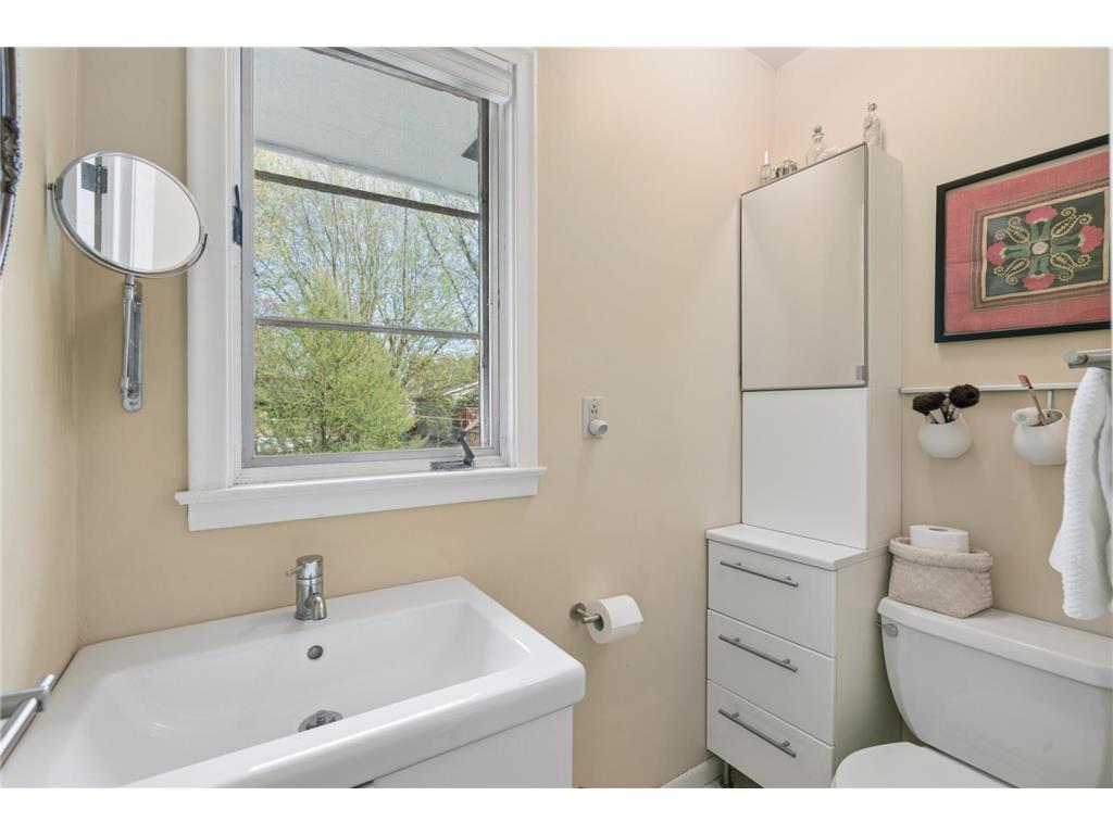 5309 Newton Avenue S Minneapolis MN 55419 7063381 image29