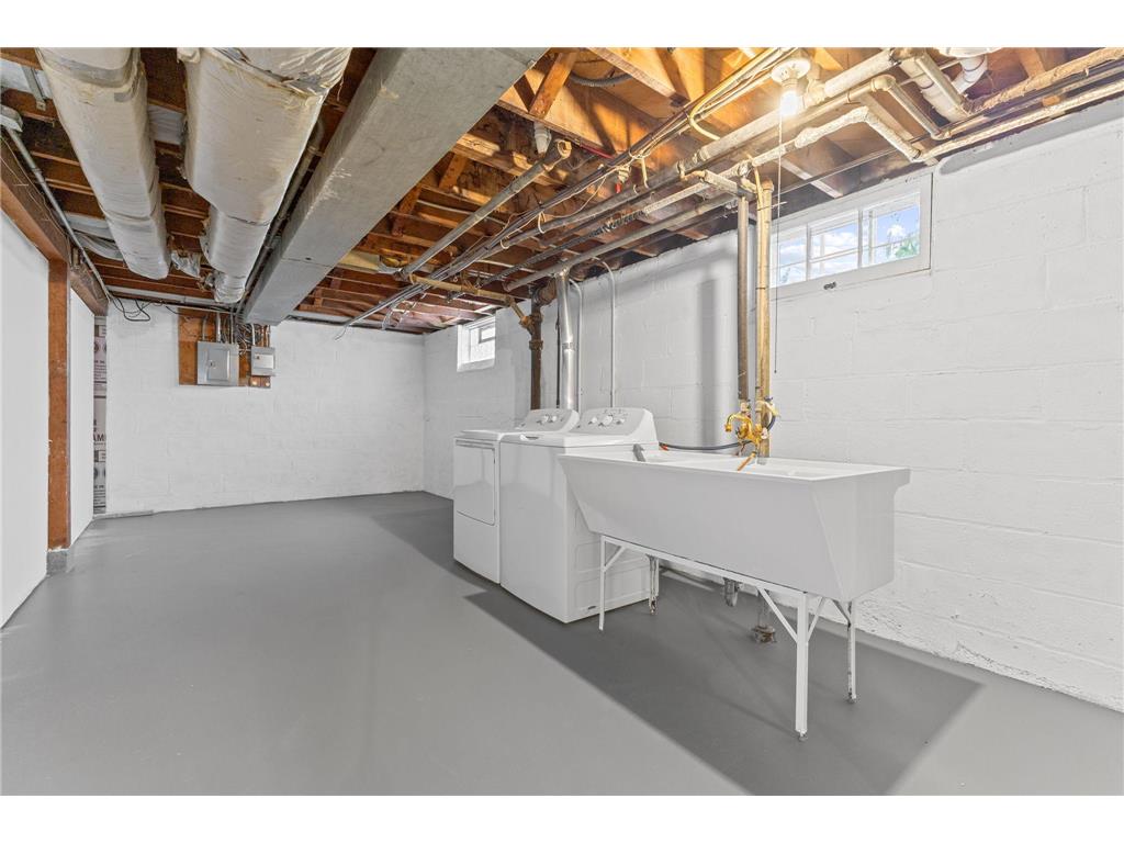 5309 Portland Avenue Minneapolis MN 55417 7061644 image32