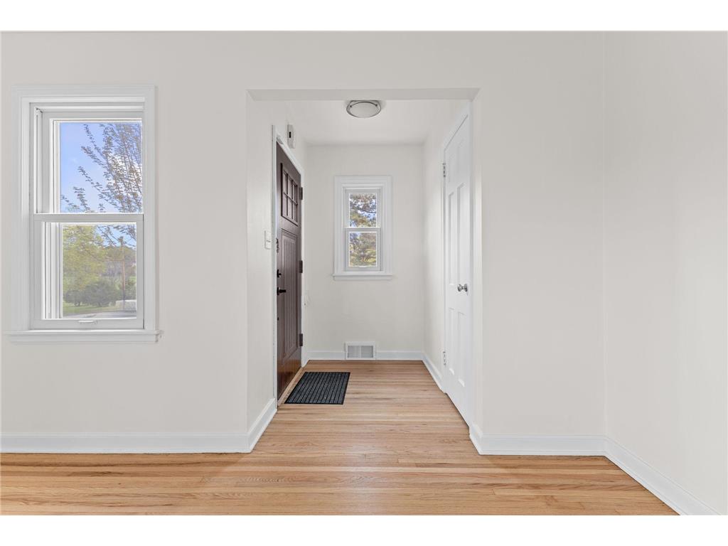 5309 Portland Avenue Minneapolis MN 55417 7061644 image9