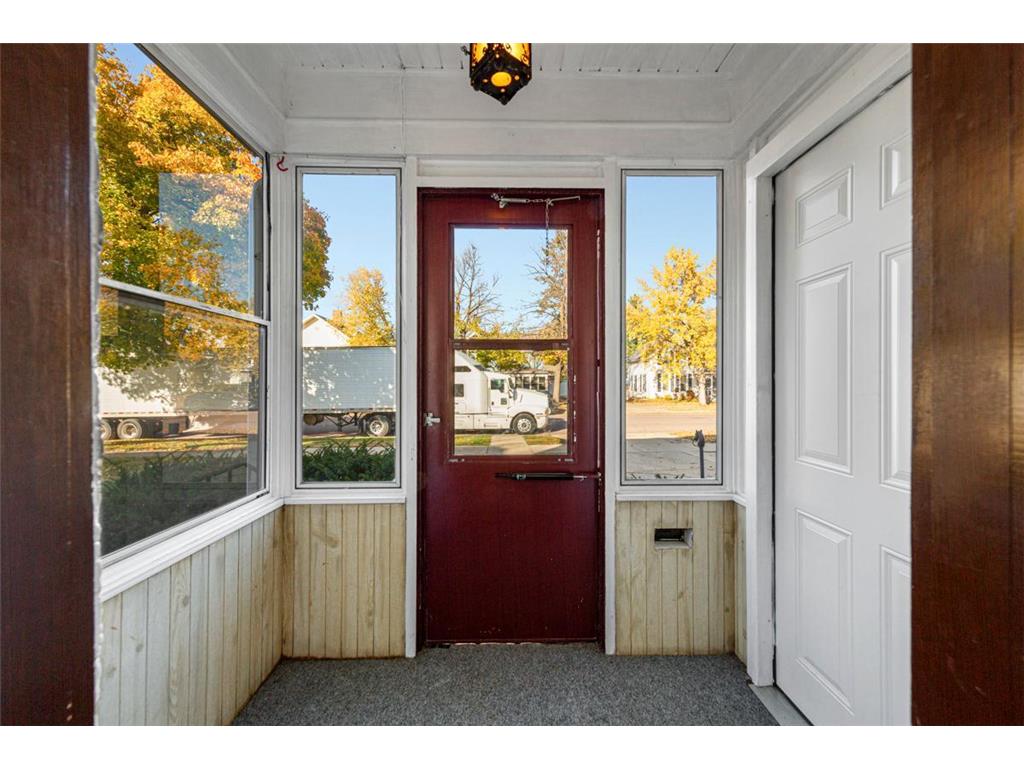 531 2nd Street NW Faribault MN 55021 6813723 image8