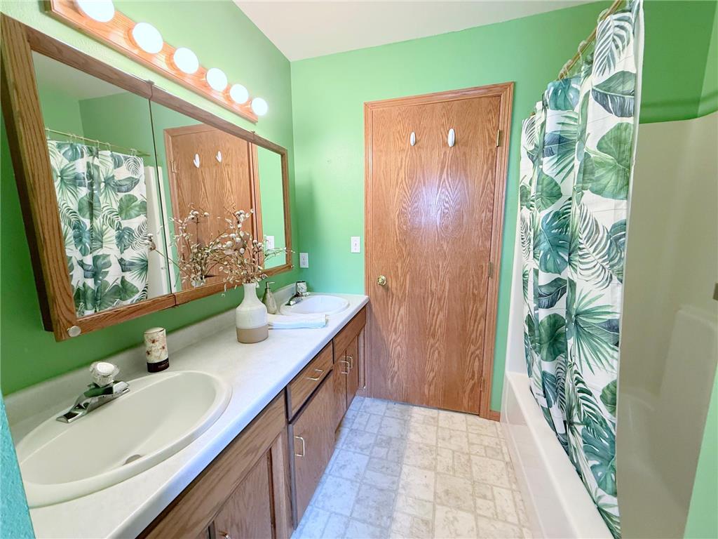531 6th Street Audubon MN 56511 7100096 image21