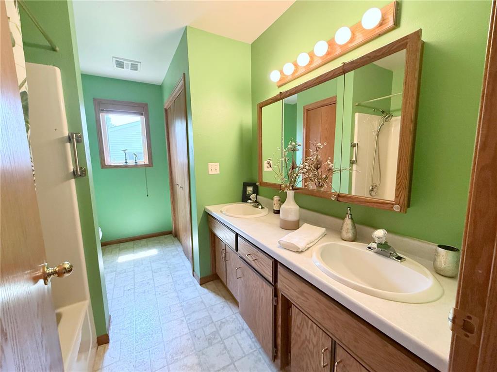 531 6th Street Audubon MN 56511 7100096 image22