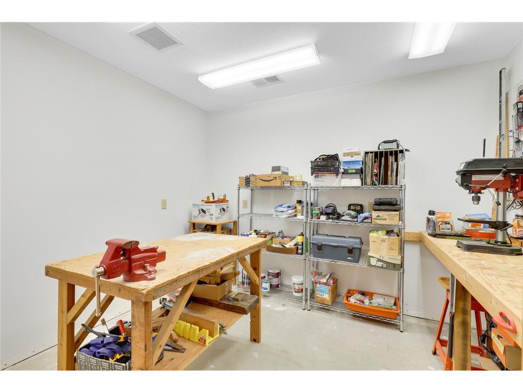 531 Indian Hill Road Chanhassen MN 55317 - Lotus Lake 7064194 image69