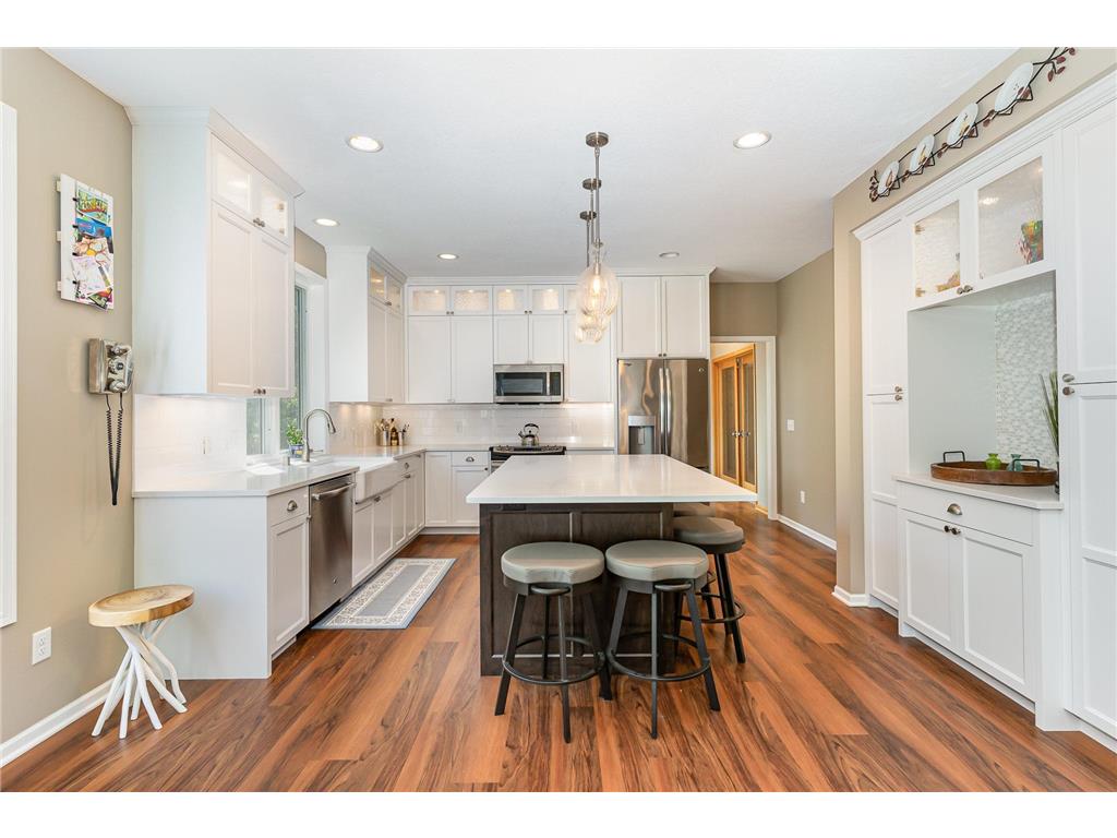 5310 132nd Street W Apple Valley MN 55124 - Long Lake 6313592 image1