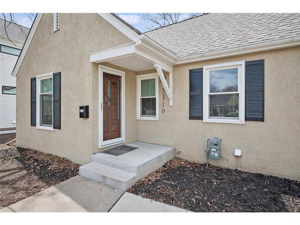 5310 Beard Avenue S Minneapolis MN 55410 6482111 image1