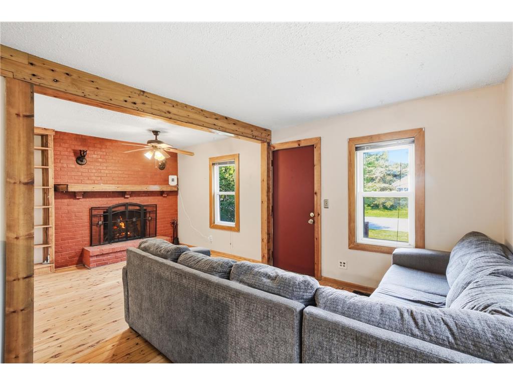 5311 Knox Avenue N Brooklyn Center MN 55430 7100236 image3