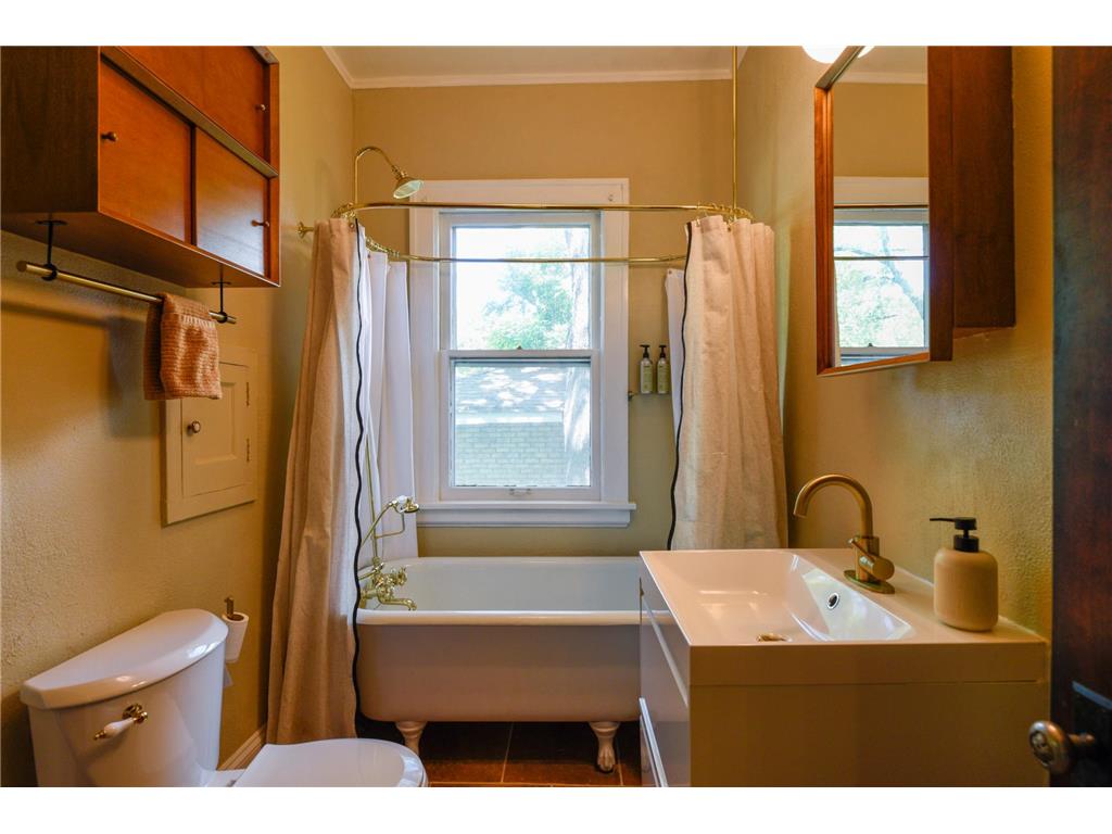 5311 Penn Avenue S Minneapolis MN 55419 7081343 image33
