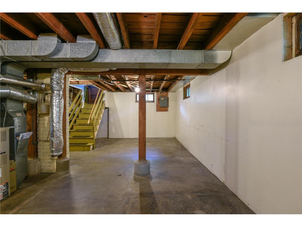 5311 Penn Avenue S Minneapolis MN 55419 7081343 image43