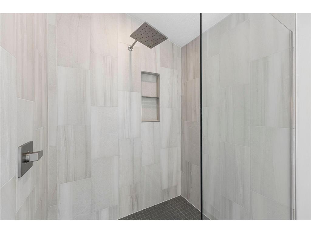 5311 Tracy Lynn Terrace Minnetonka MN 55345 7027600 image40