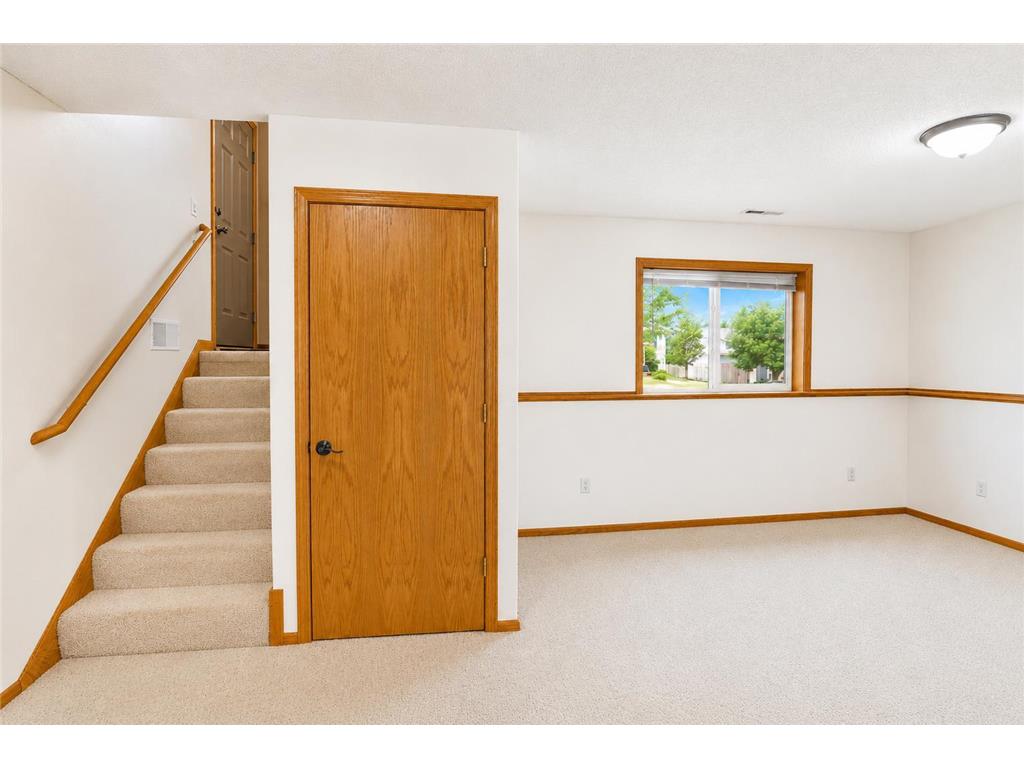 5312 Kingsbury Place NW Rochester MN 55901 7104080 image21