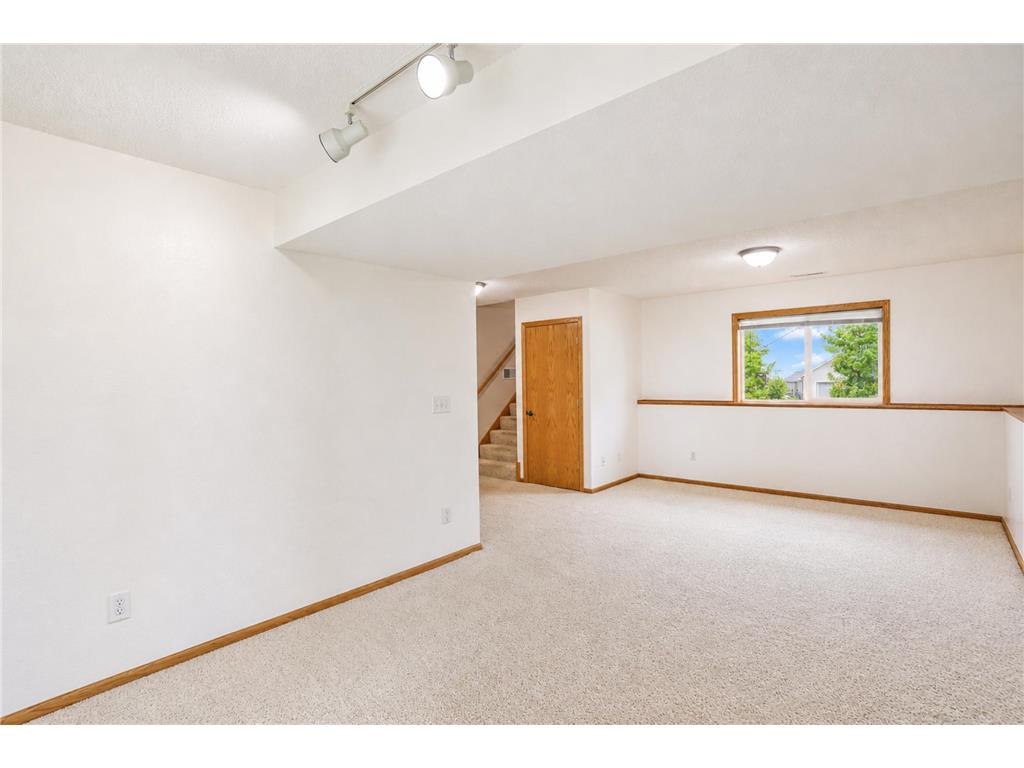 5312 Kingsbury Place NW Rochester MN 55901 7104080 image23