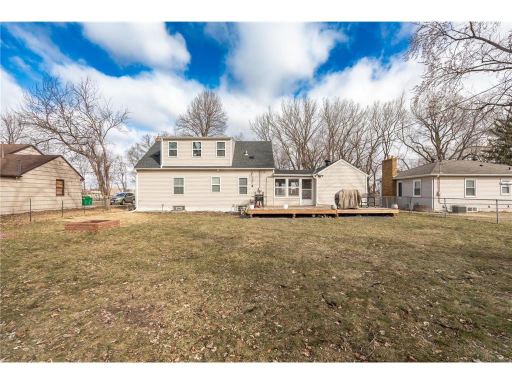 5312 Lilac Drive N Brooklyn Center MN 55430 7037439 image14