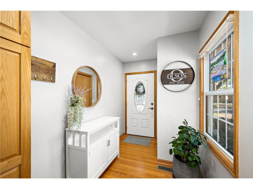 5313 Florida Avenue N Crystal MN 55428 7070469 image3