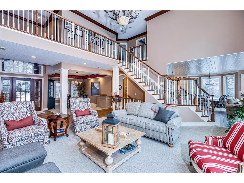 5315 Hodgson Road, Shoreview, MN, 55126 MLS 6484409 Edina Realty