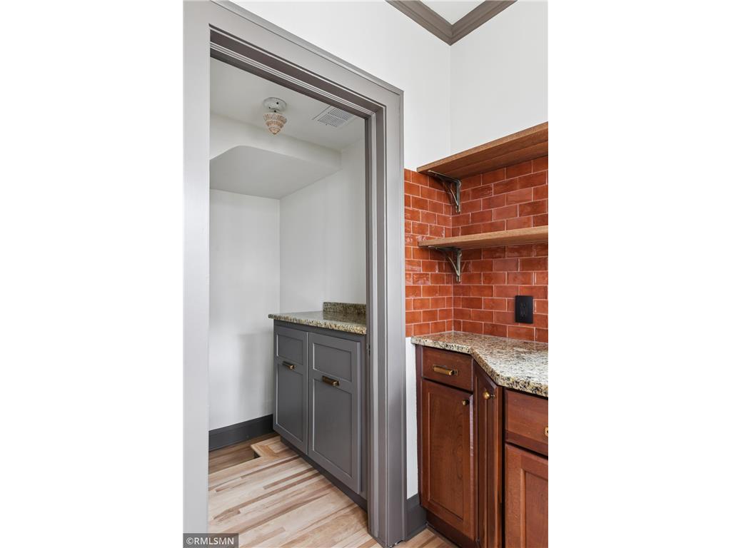 5317 1st Avenue S Minneapolis MN 55419 7032604 image22