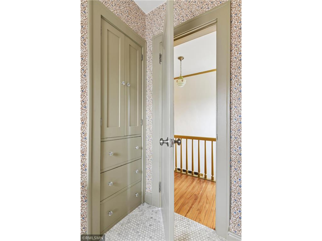 5317 1st Avenue S Minneapolis MN 55419 7032604 image34