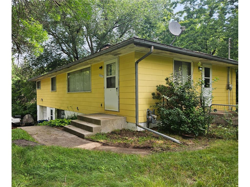 5317 Forest Road Minnetonka MN 55345 6572223 image1