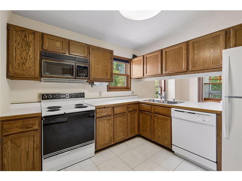 5317 Highpointe Terrace Bloomington MN 55437 7093545 image12