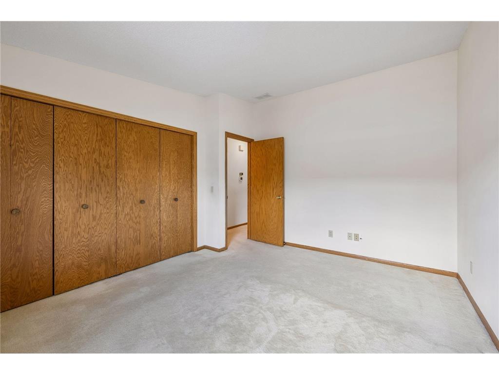 5317 Highpointe Terrace Bloomington MN 55437 7093545 image17