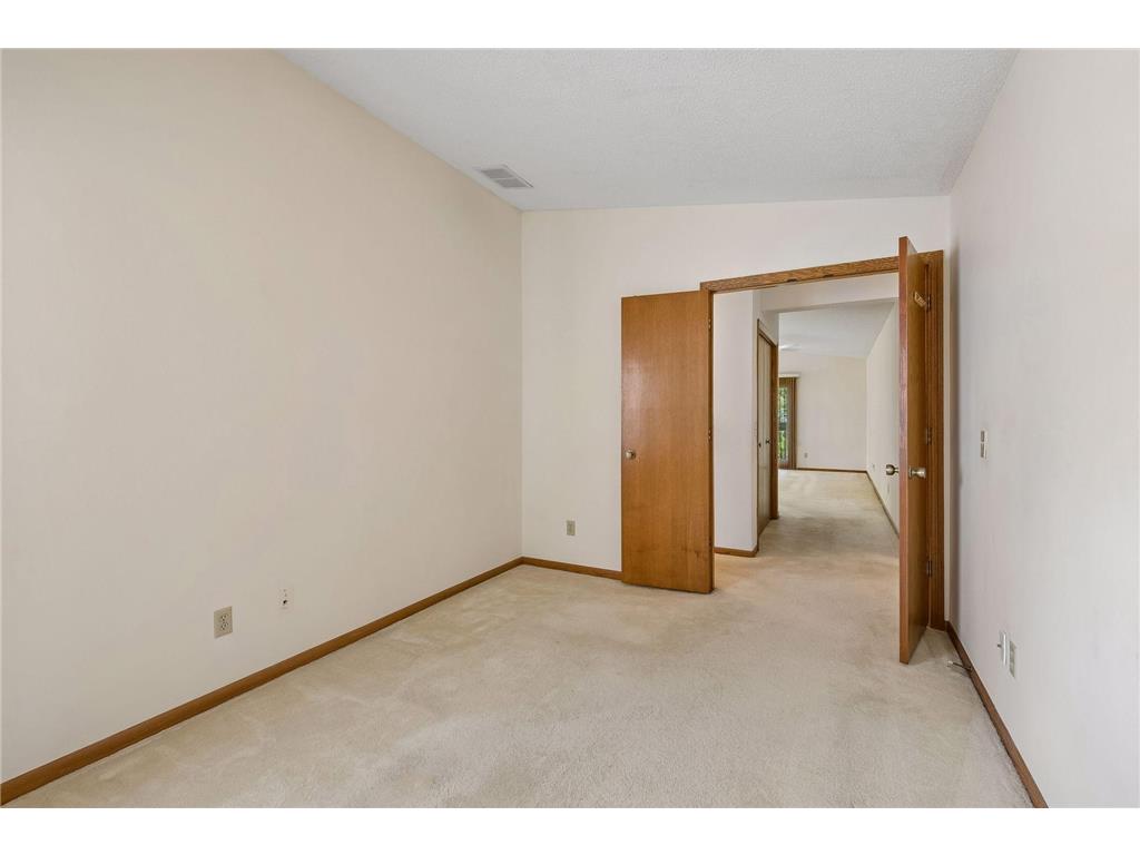 5317 Highpointe Terrace Bloomington MN 55437 7093545 image21