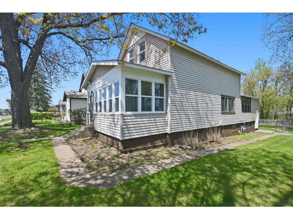 5319 E 3rd Street Superior WI 54880 7085933 image3