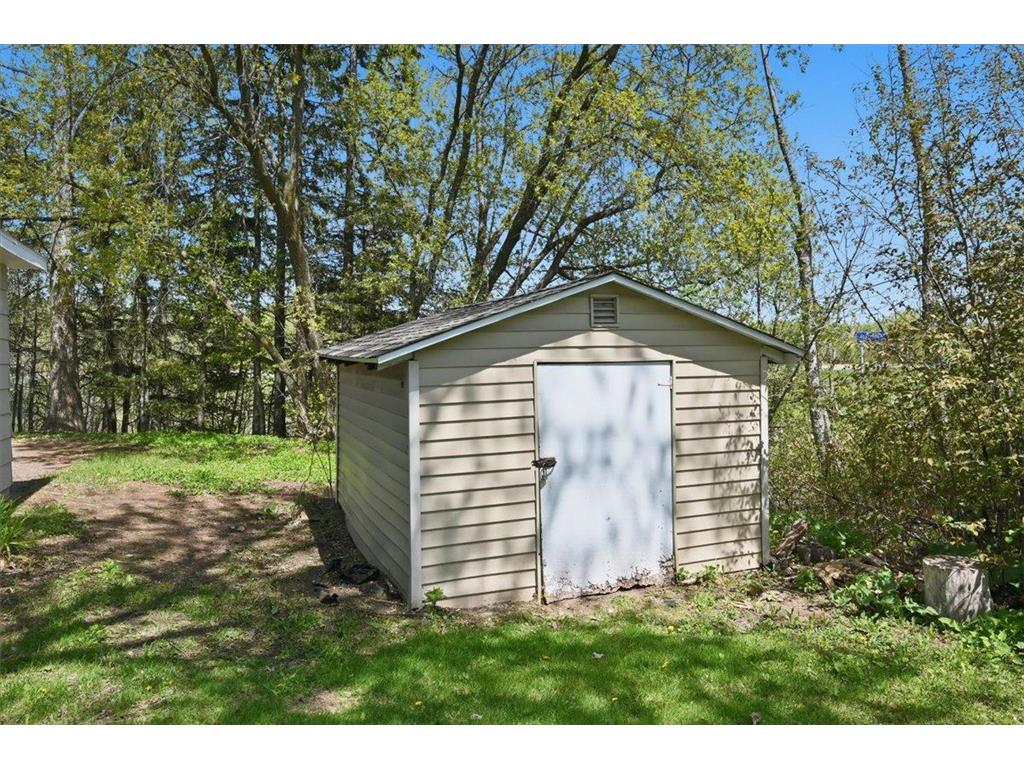 5319 E 3rd Street Superior WI 54880 7085933 image33