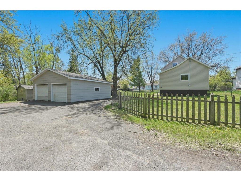 5319 E 3rd Street Superior WI 54880 7085933 image5