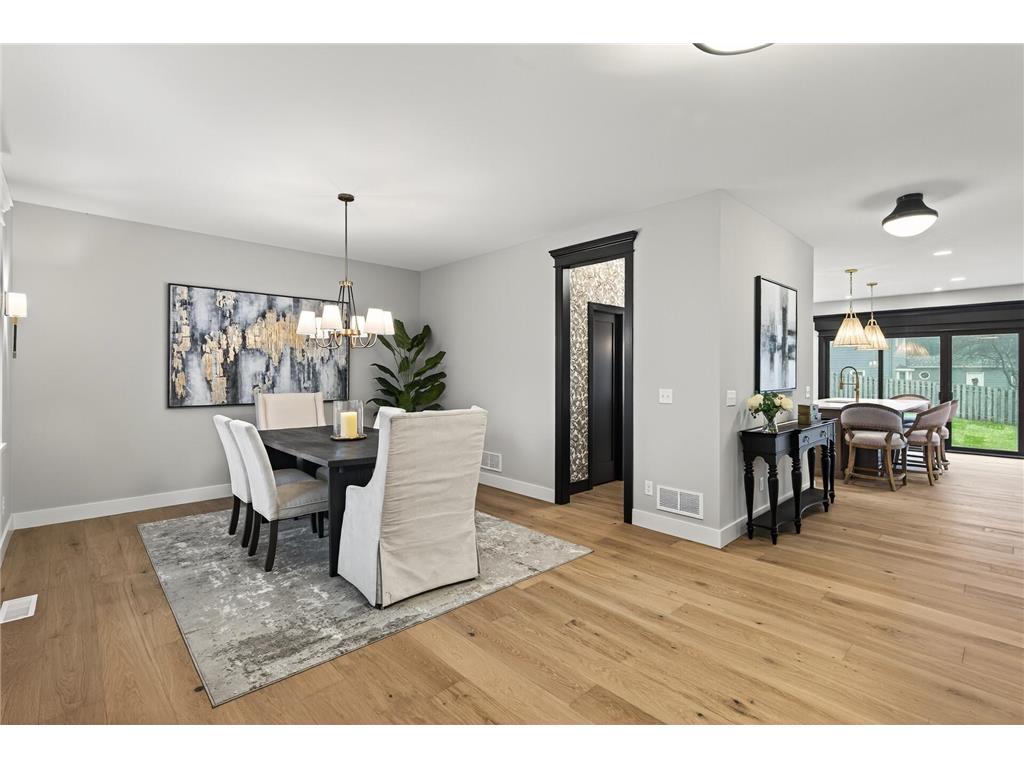 5319 Glenwood Avenue Golden Valley MN 55422 7018725 image8