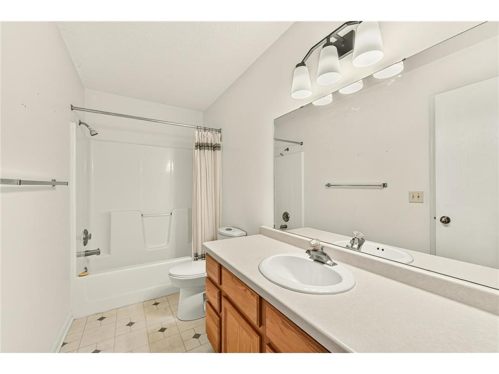 5319 Highgrove Lane NW Rochester MN 55901 7101240 image11