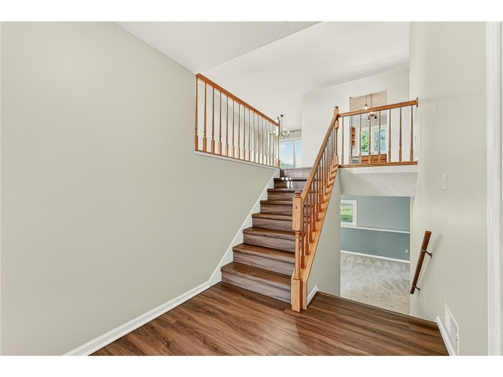 5319 Highgrove Lane NW Rochester MN 55901 7101240 image2