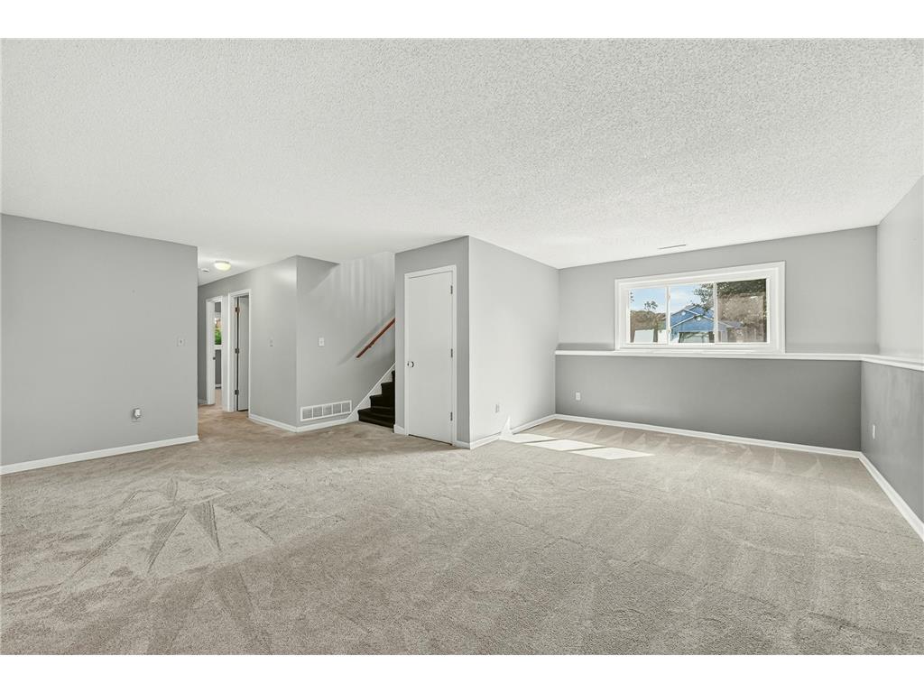 5319 Highgrove Lane NW Rochester MN 55901 7101240 image20