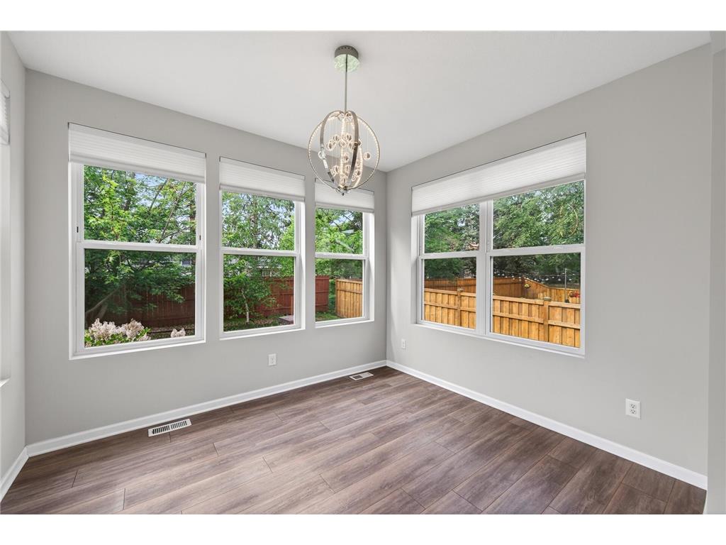 532 Aidan Cove Eagan MN 55123 7080381 image16
