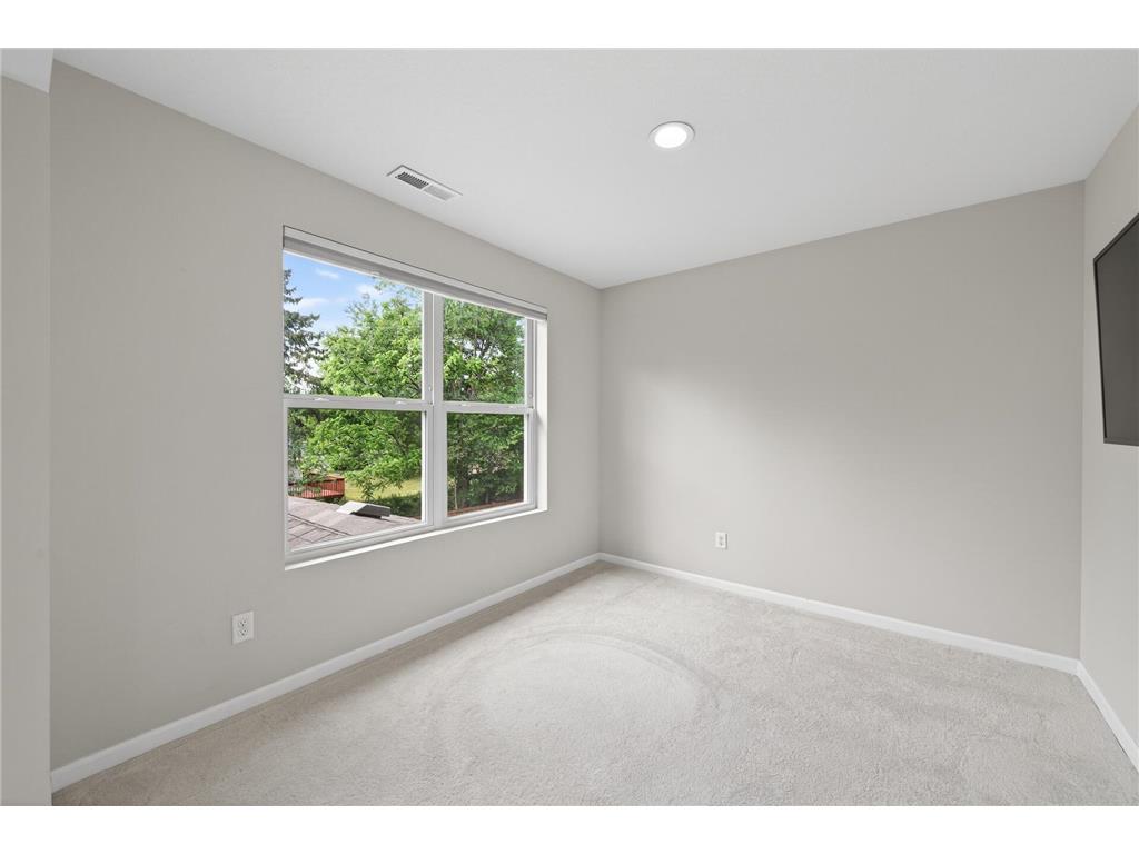 532 Aidan Cove Eagan MN 55123 7080381 image34