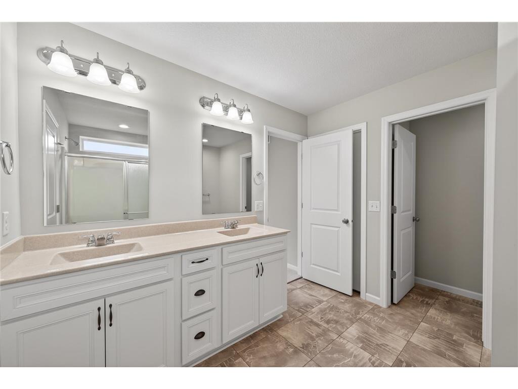 532 Aidan Cove Eagan MN 55123 7080381 image36