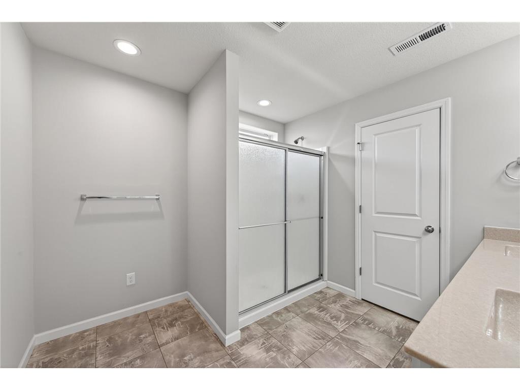 532 Aidan Cove Eagan MN 55123 7080381 image37