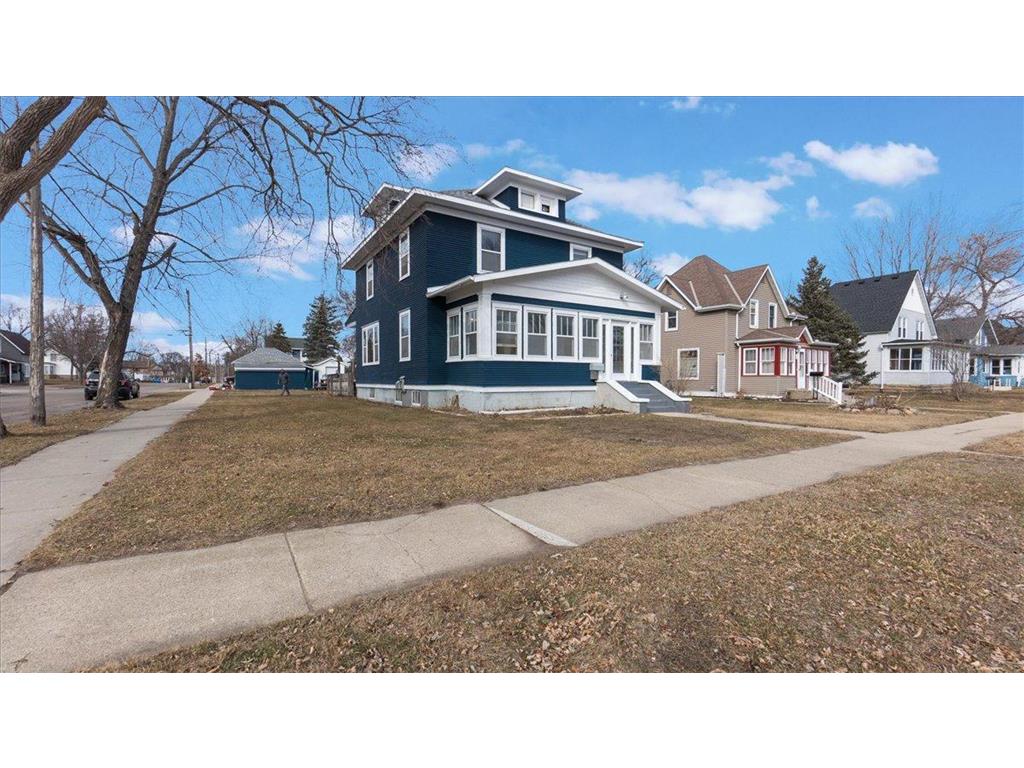 532 Birch Street S, Sauk Centre, MN, 56378 MLS 6494897 Edina Realty