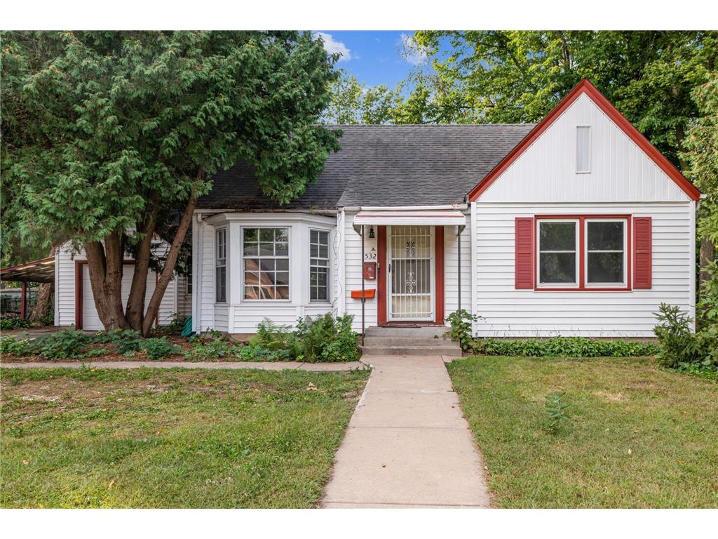 532 W Broadway Avenue Forest Lake MN 55025 6431091 image1