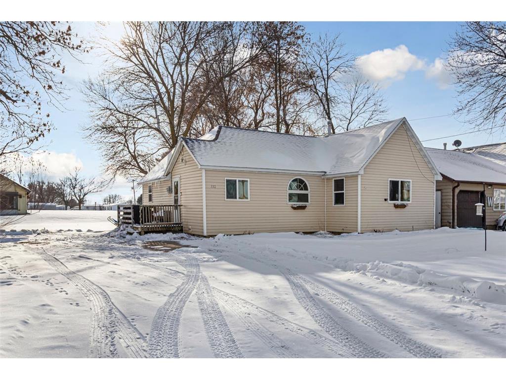 532 W Radichel Street Lake Crystal MN 56055 7013227 image1