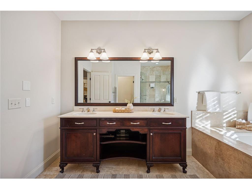 5321 Halifax Avenue S Edina MN 55424 6769561 image22