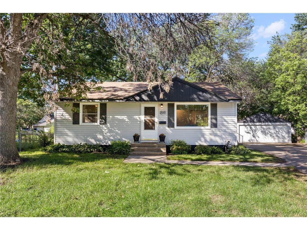 5321 Perry Avenue N Crystal MN 55429 6403598 image1