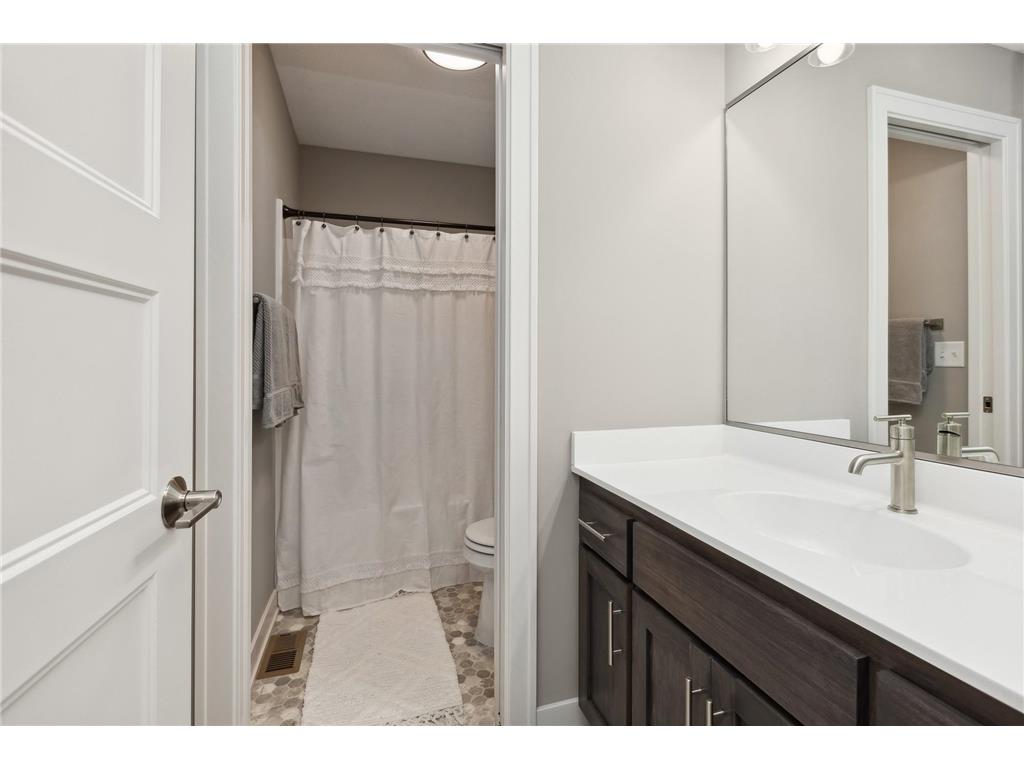 5323 177th Street W Lakeville MN 55044 6704570 image24