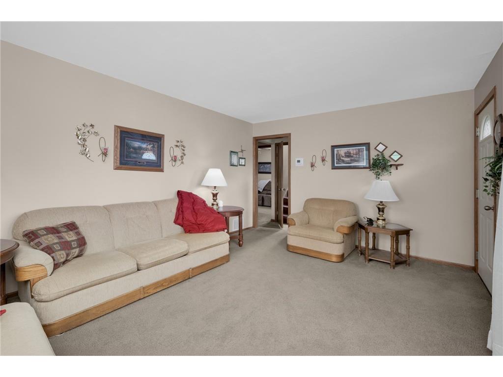 5323 6th Street NE Fridley MN 55421 7066410 image3