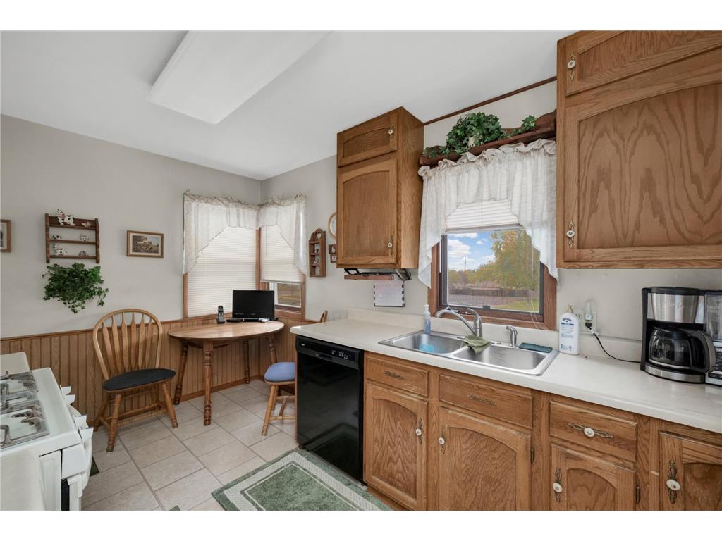 5323 6th Street NE Fridley MN 55421 7066410 image4