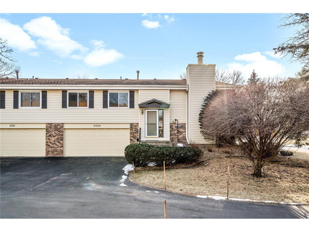 5323 Beachside Drive Minnetonka MN 55343 6649720 image1