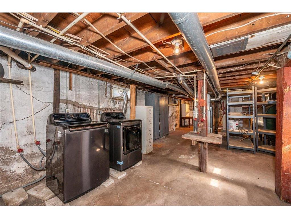 5323 Tower Avenue Superior WI 54880 6799916 image19